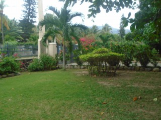 MANOR PARK, Kingston / St. Andrew, Jamaica - House for Sale